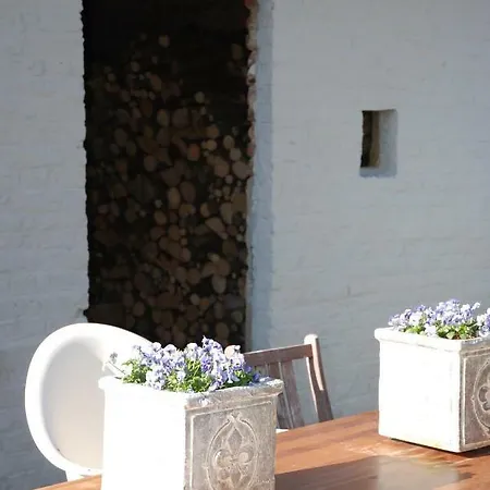 O Lit De L'ourthe Bed and breakfast